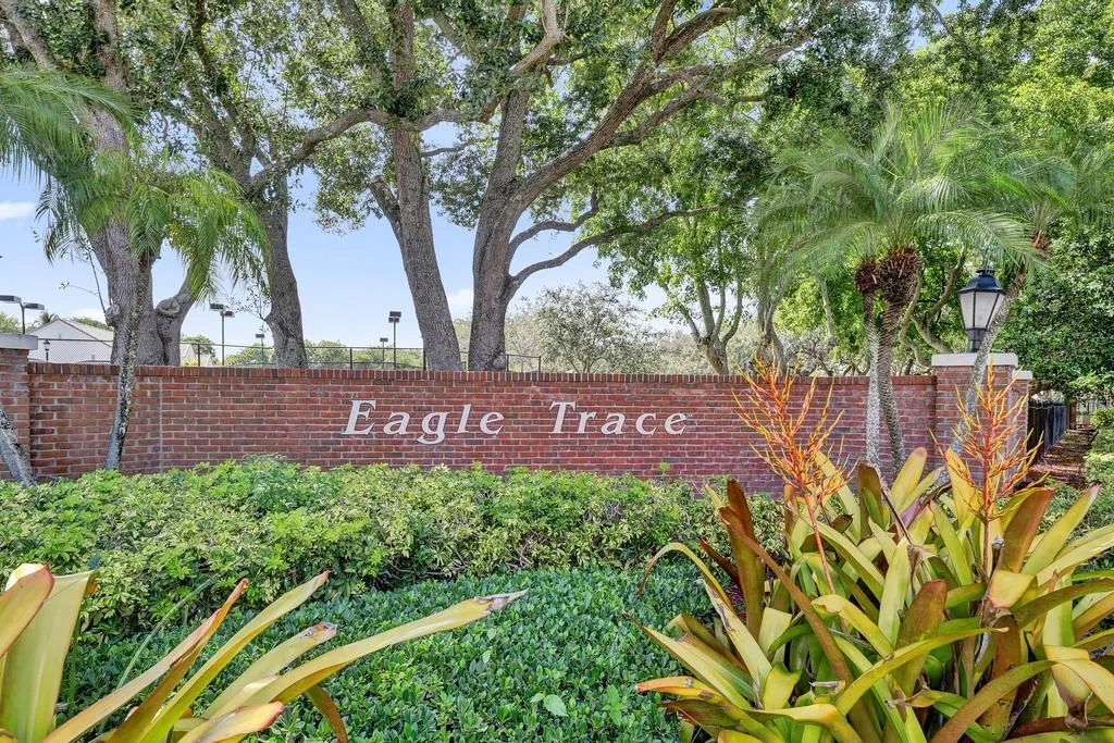 Eagle Trace Entry