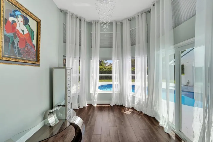 Primary w/Pool Views