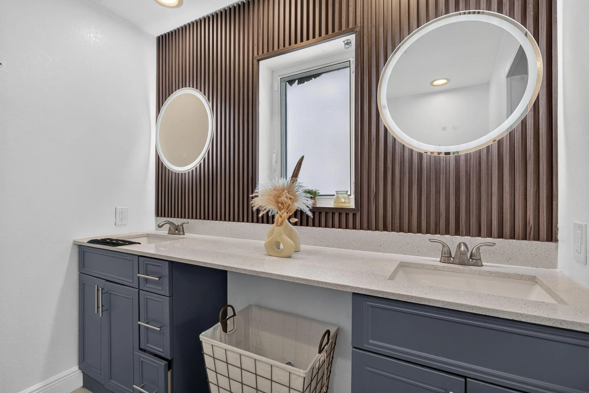 30-web-or-mls-4950-4915