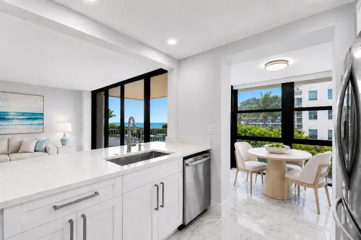 Large kitchen island w/ ocean views. Virtually staged