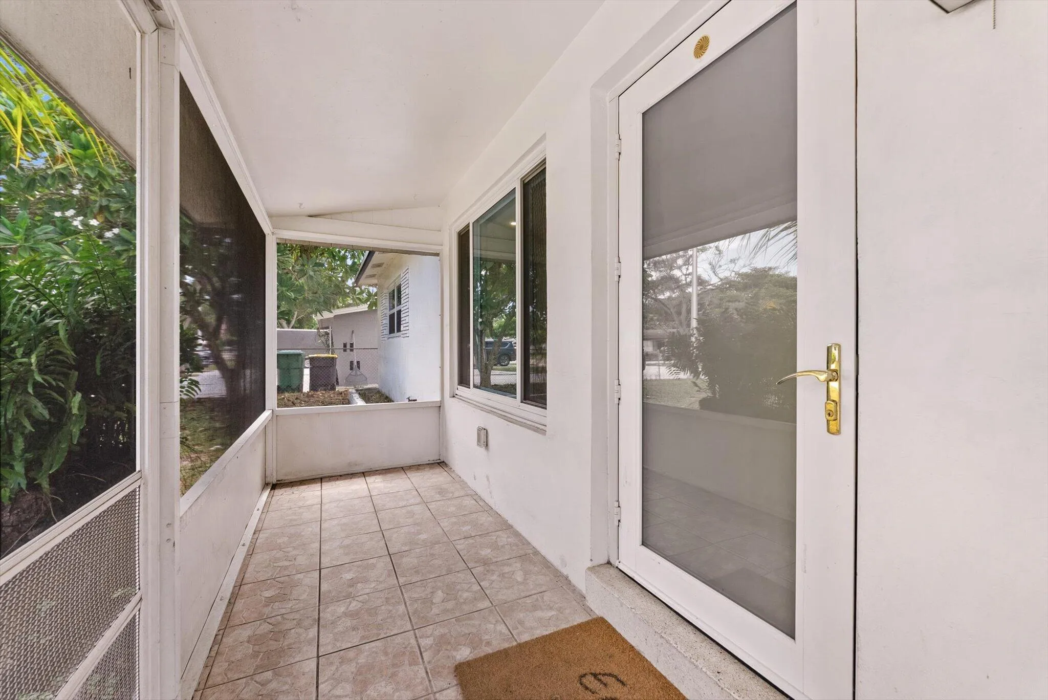 Screened Front Patio