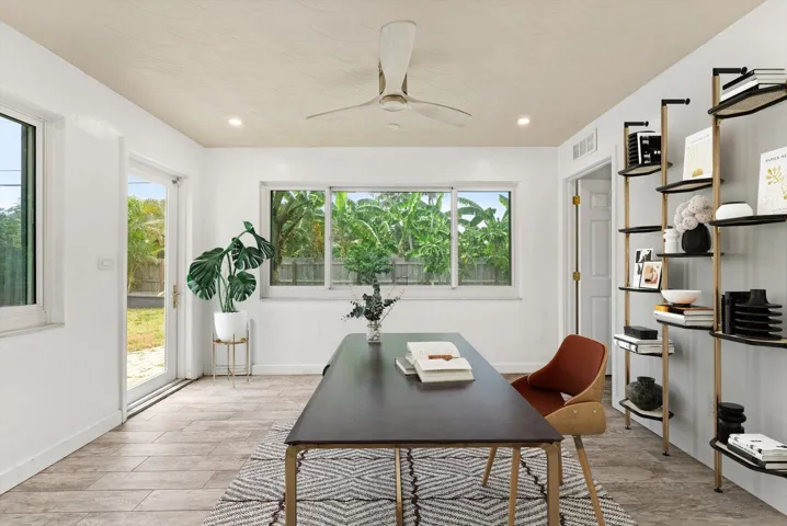 Virtual staging bonus space