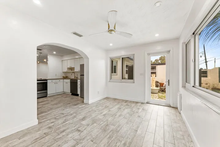 Bonus space-Office/Dining room