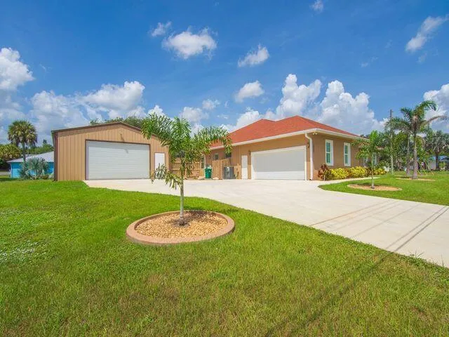 Property photo 23