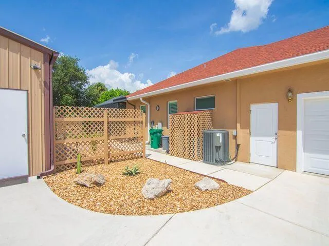 Property photo 36