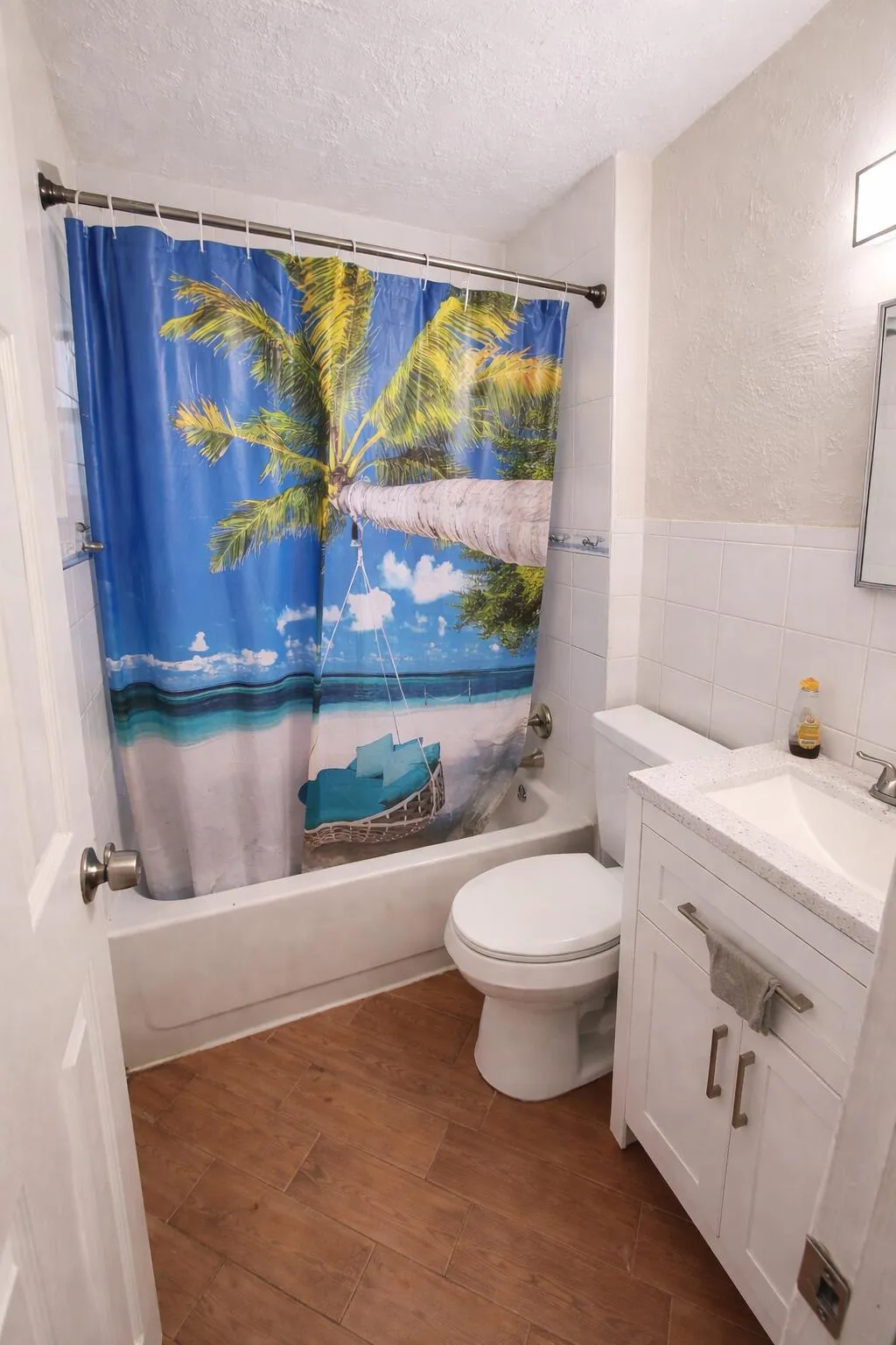Room brightened to show detail. (unit shows darker)