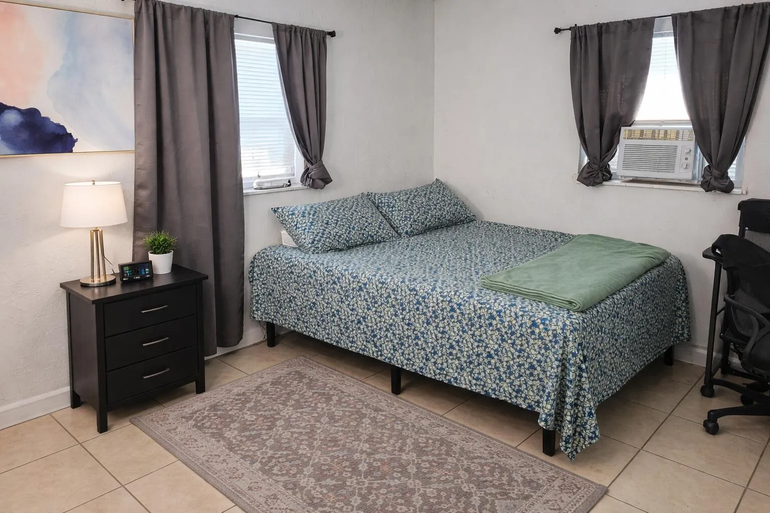 Room brightened to show detail. (unit shows darker)