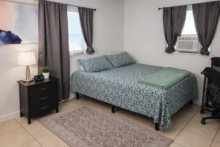 Room brightened to show detail. (unit shows darker)