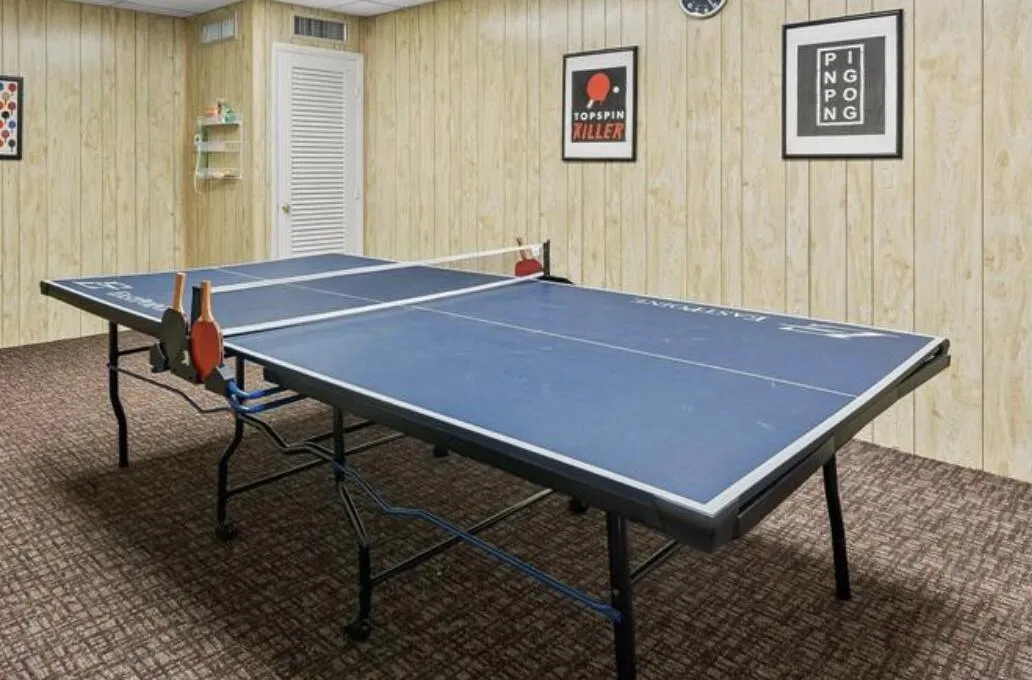 Emerald Tower Ping Pong