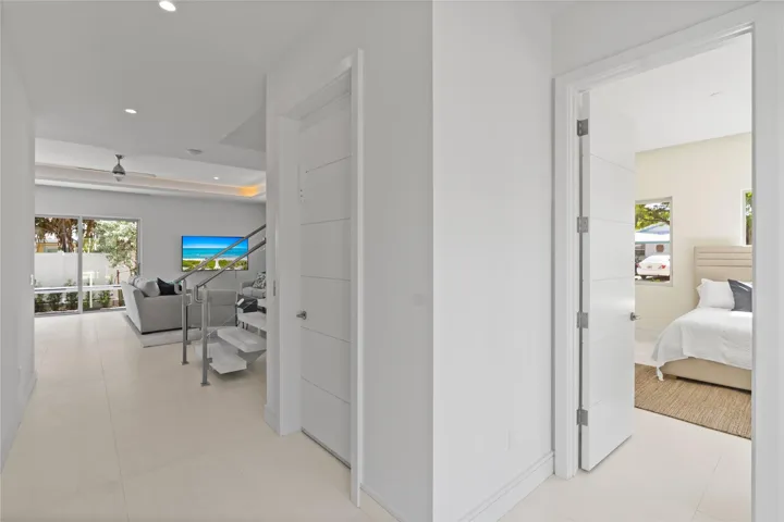 A remarkable luxury townhome rental that redefines upscale living in the heart of Lauderdale By The Sea. This beautifully designed 3,027 sq. ft residence features 4 spacious beds & 4.5 baths, making it perfect for families or those who love to entertain.The home also offers an outdoor kitchen and BBQ area, along with a private plunge pool that invites relaxation and fun. For boating enthusiasts, a boat slip is also available for rent. Easy access to a plethora of amenities, beach, dining, & entertainment.