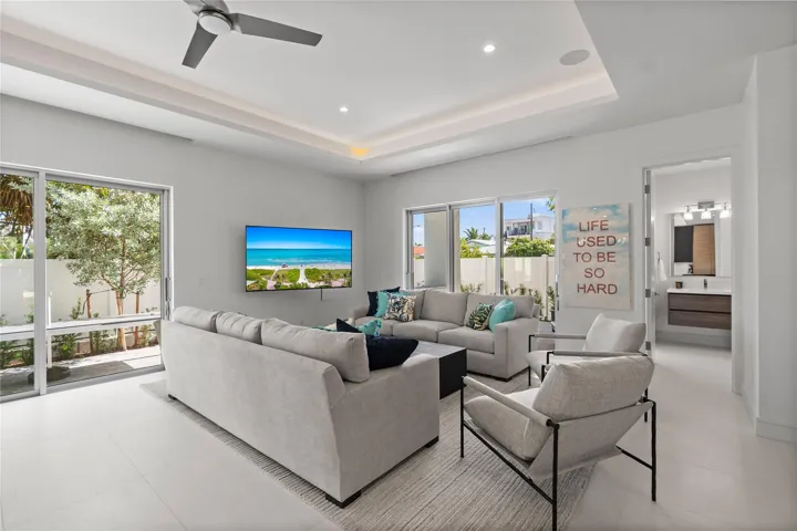 A remarkable luxury townhome rental that redefines upscale living in the heart of Lauderdale By The Sea. This beautifully designed 3,027 sq. ft residence features 4 spacious beds & 4.5 baths, making it perfect for families or those who love to entertain.The home also offers an outdoor kitchen and BBQ area, along with a private plunge pool that invites relaxation and fun. For boating enthusiasts, a boat slip is also available for rent. Easy access to a plethora of amenities, beach, dining, & entertainment.