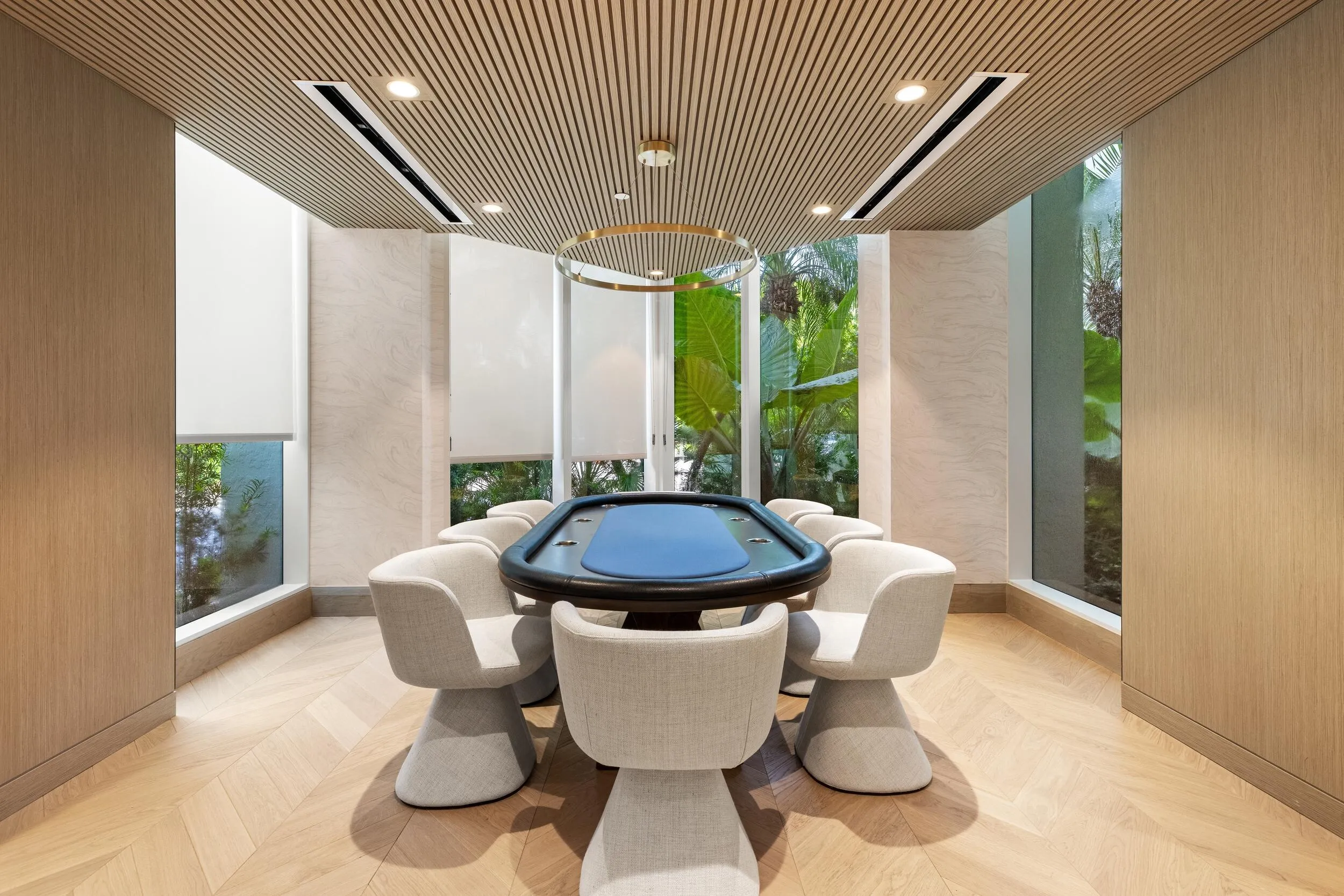 Presidential Place Lounge