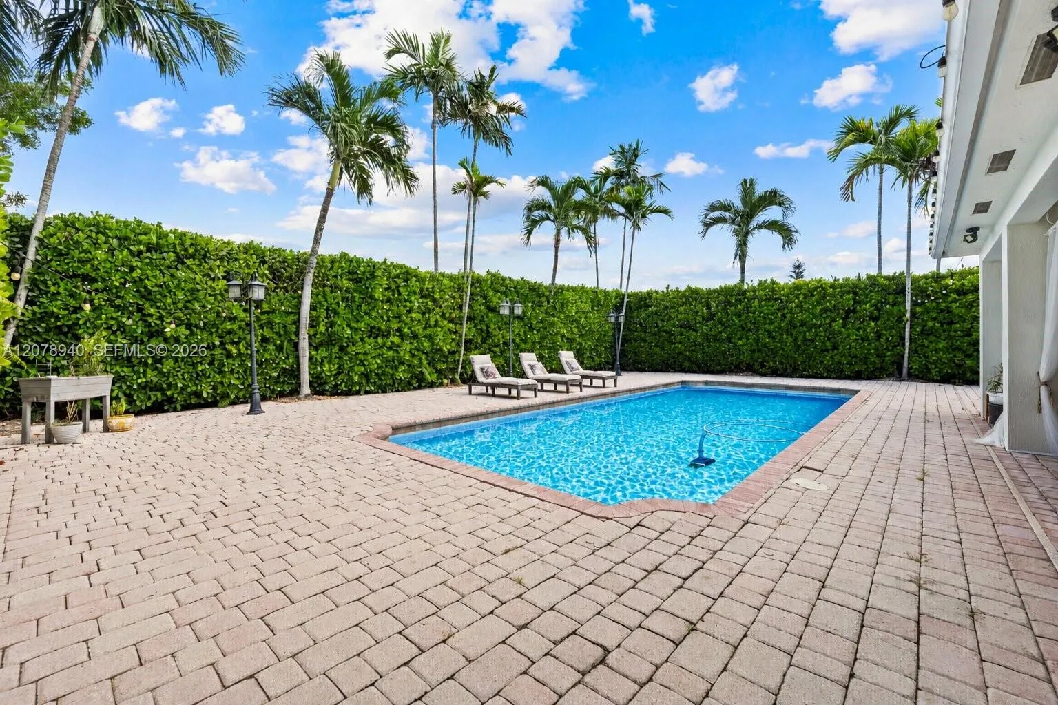 Property photo 105
