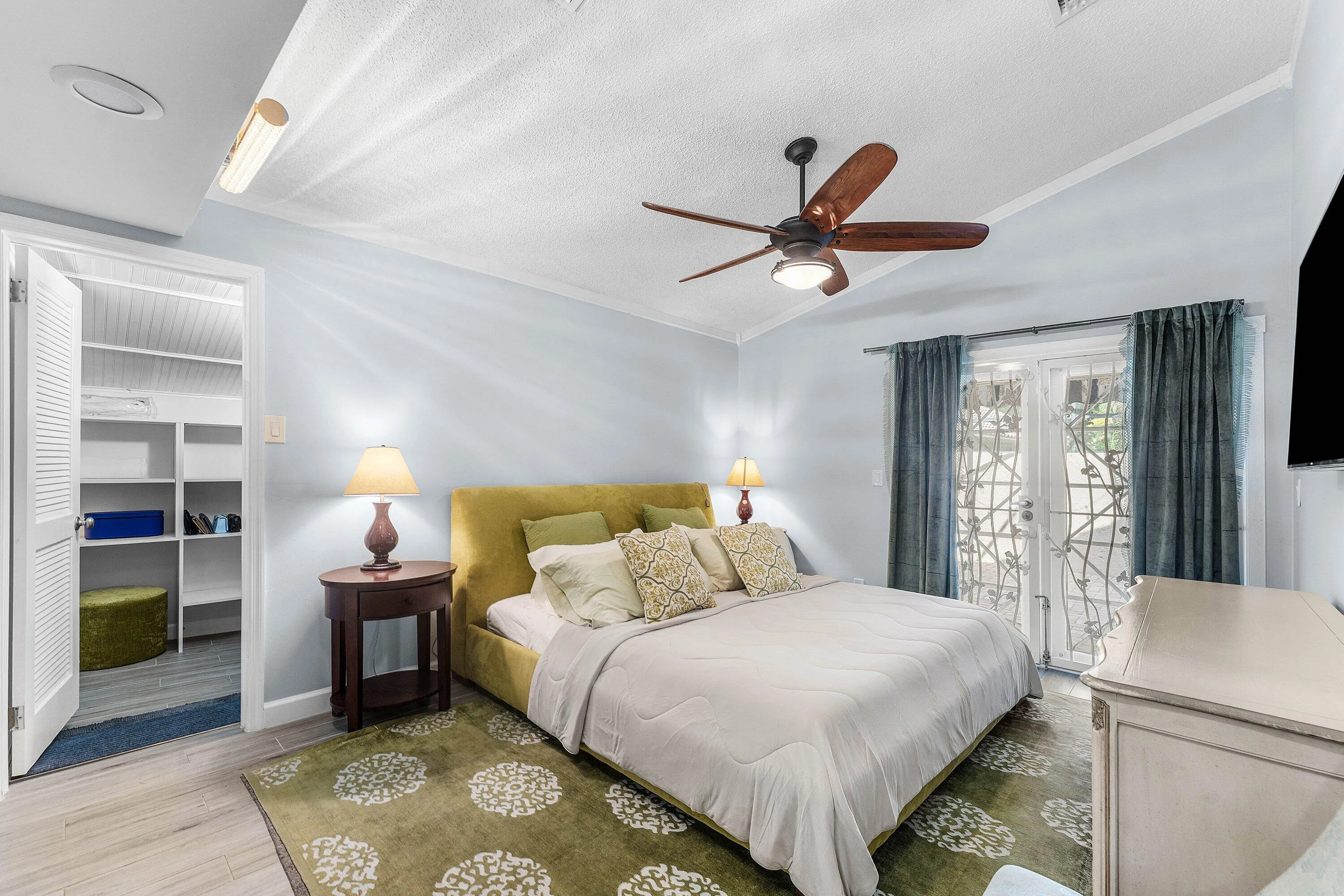 021-559Northwest38thTerrace-DeerfieldBea