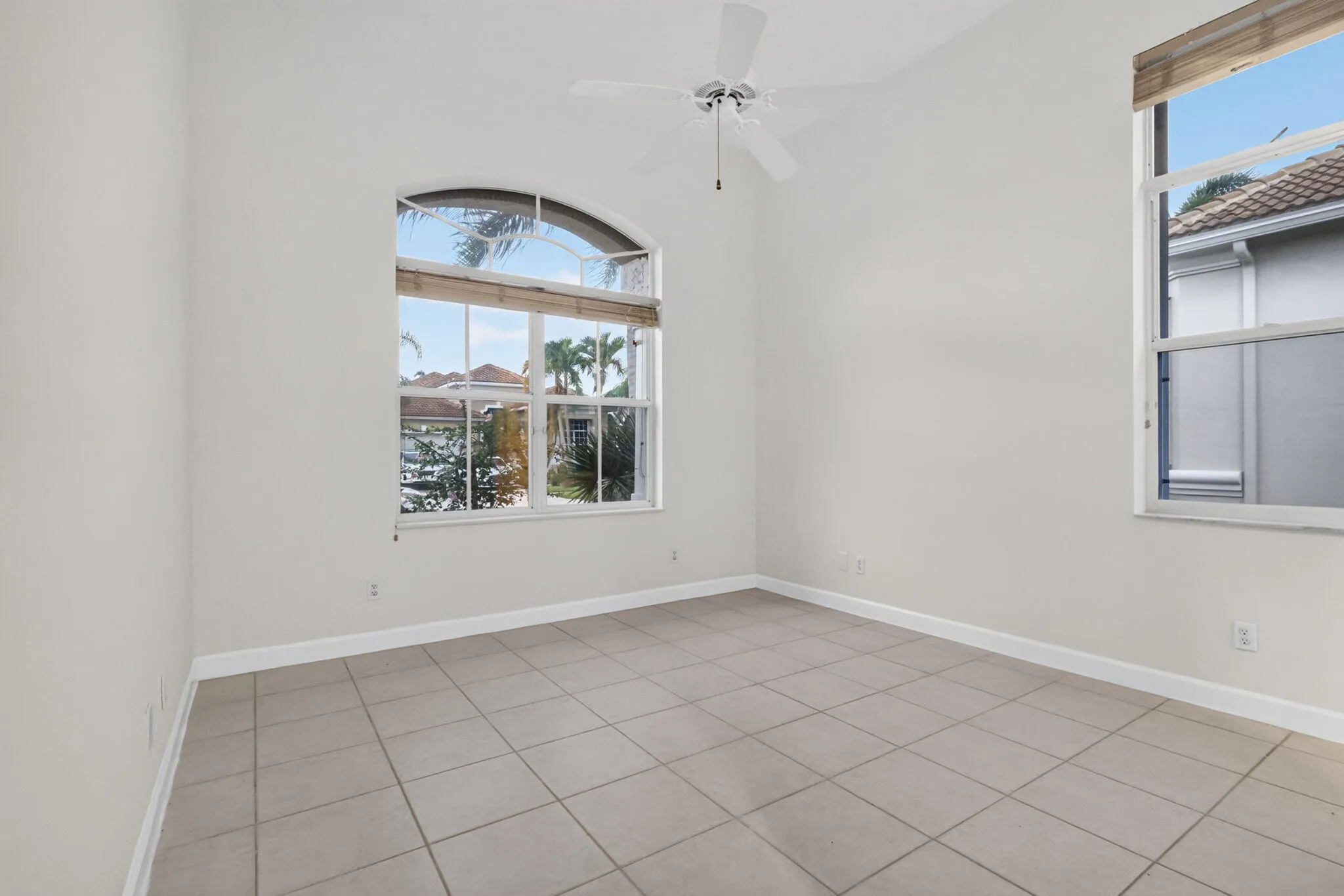 front bedroom 2