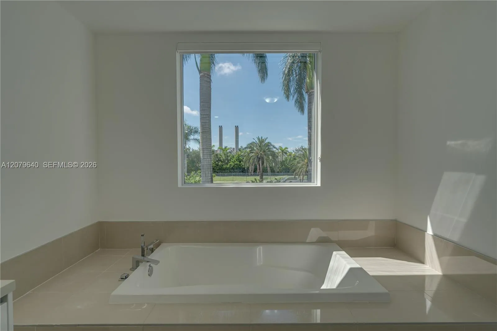 Property photo 112