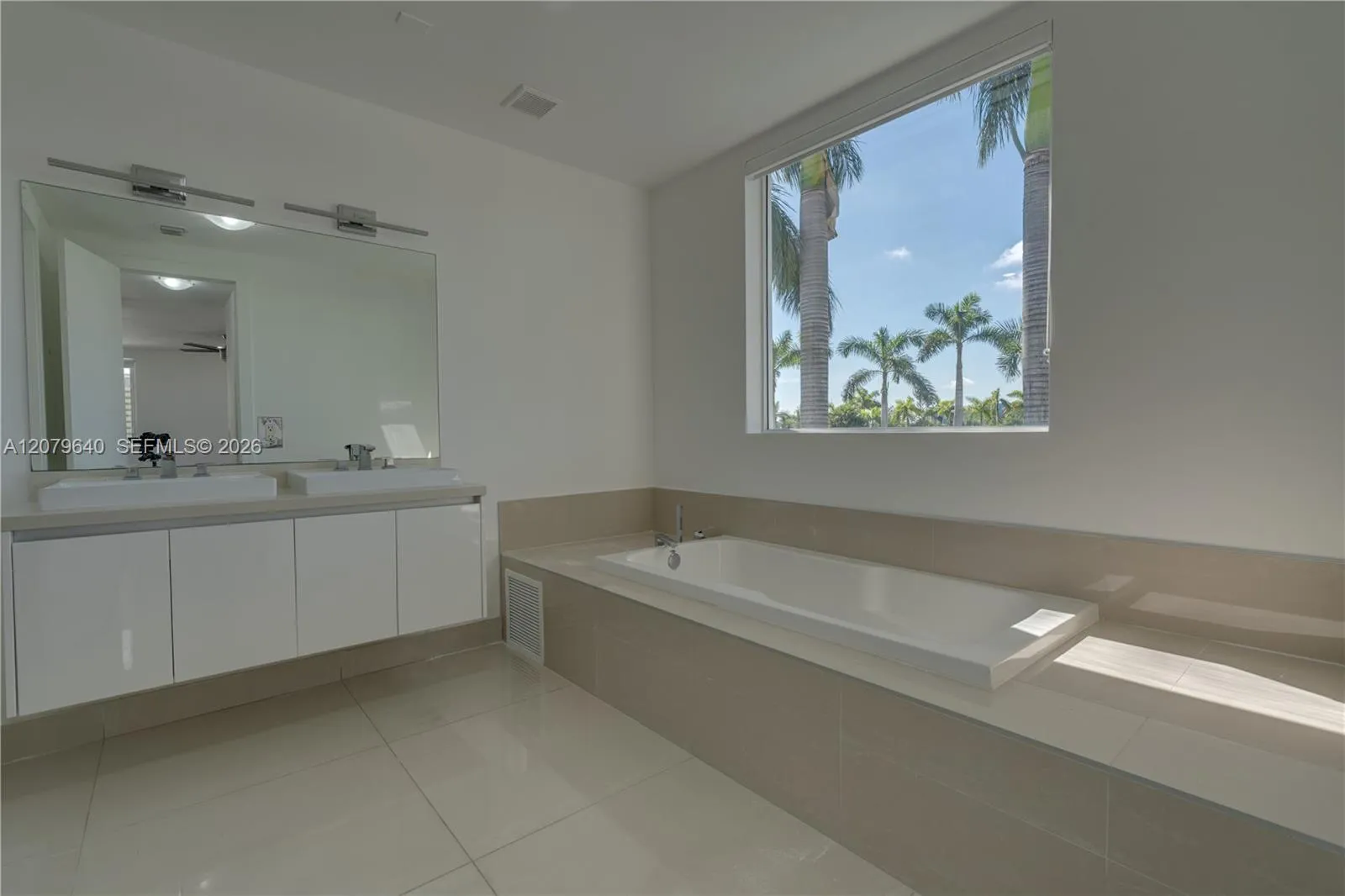 Property photo 103