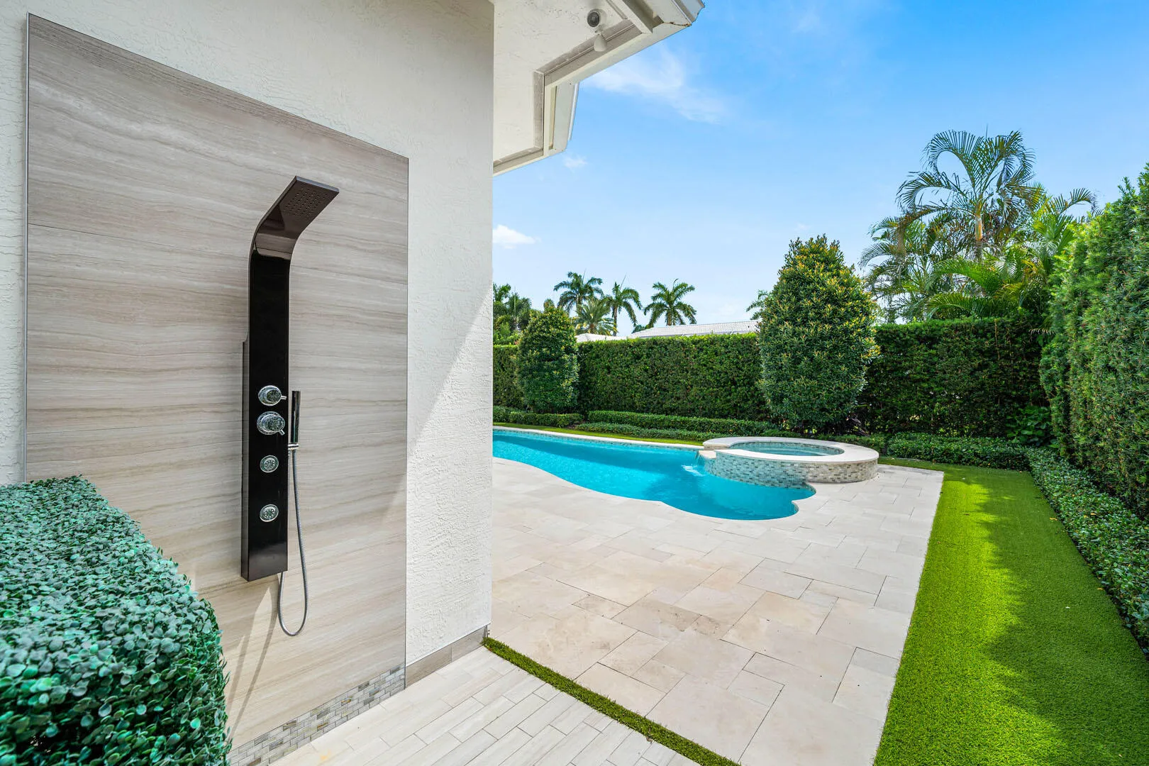 Property photo 28