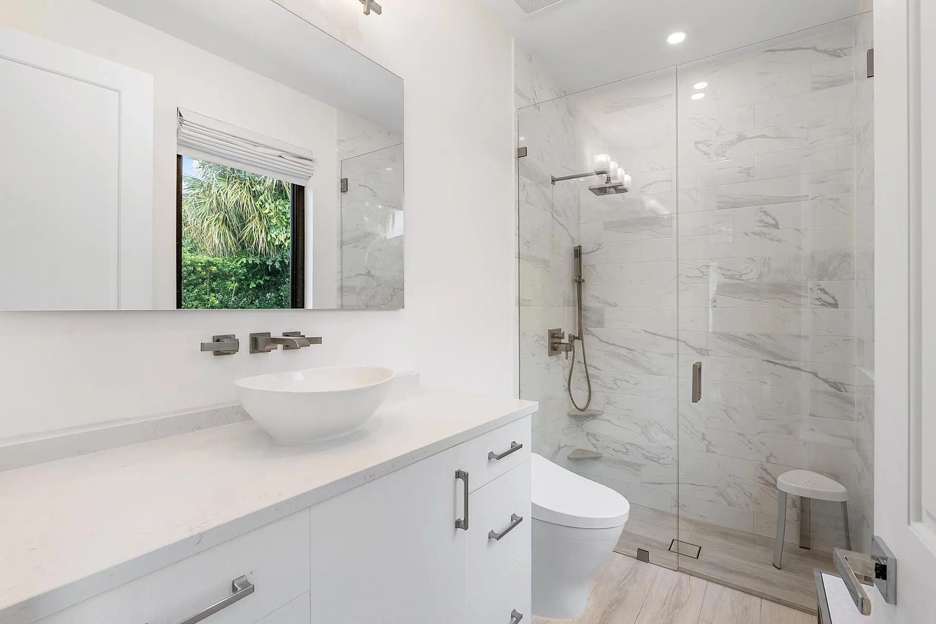 2212_Acorn_Palm_Road_35