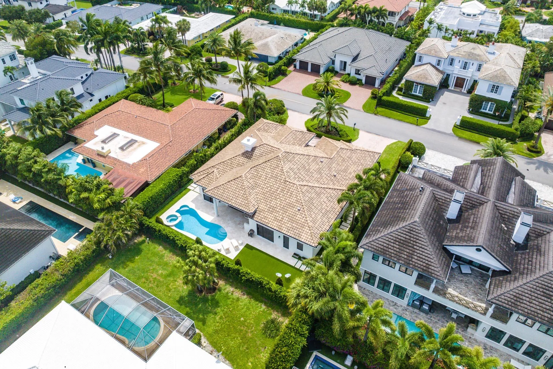 2212_Acorn_Palm_Road_Aerial_08