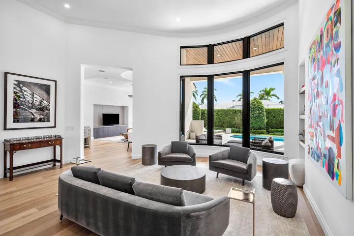 2212_Acorn_Palm_Road_08