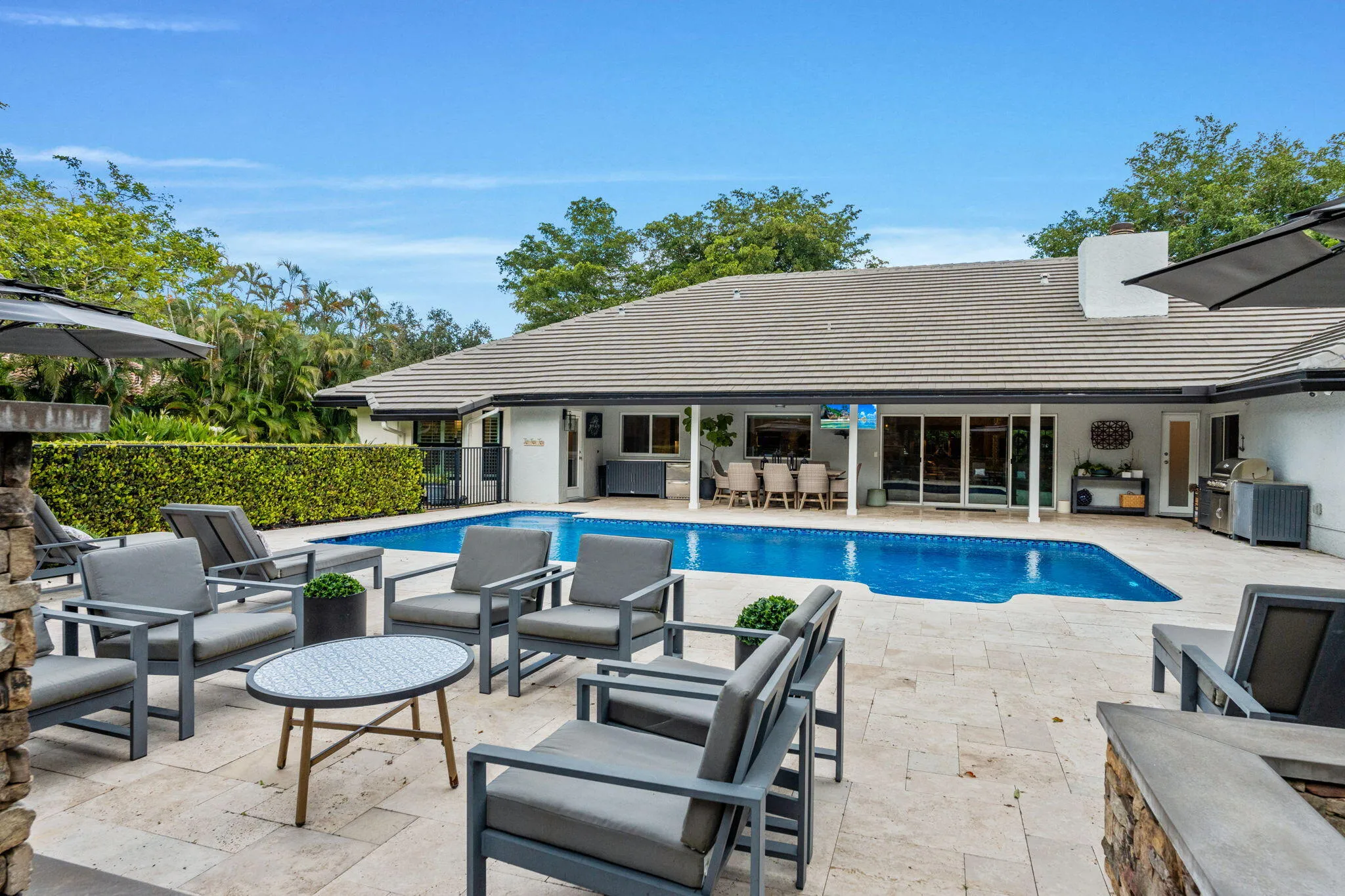 59-web-or-mls-A7406486
