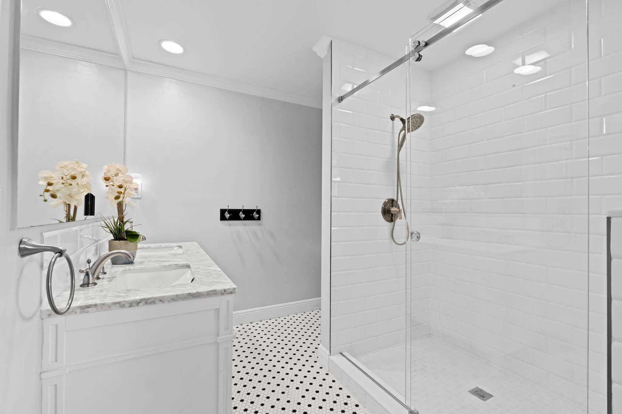 44-web-or-mls-A7406580 (2)