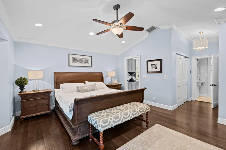 35-web-or-mls-A7406514