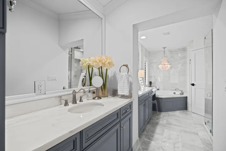 38-web-or-mls-A7406529