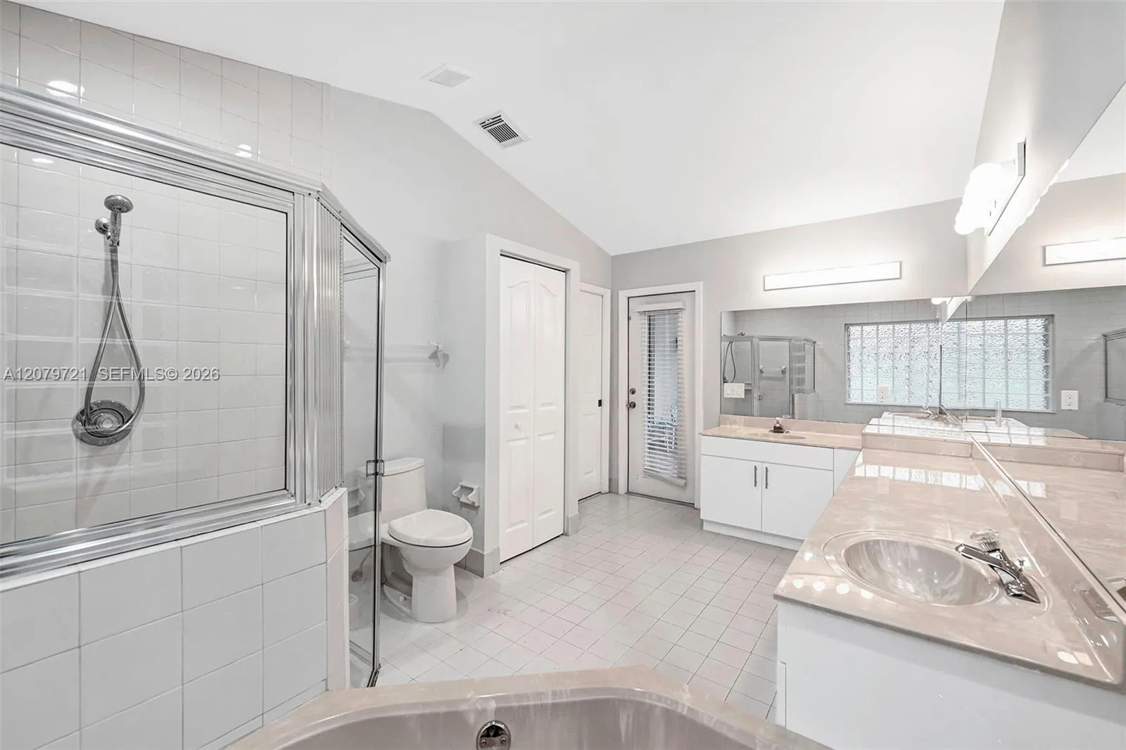 Property photo 61