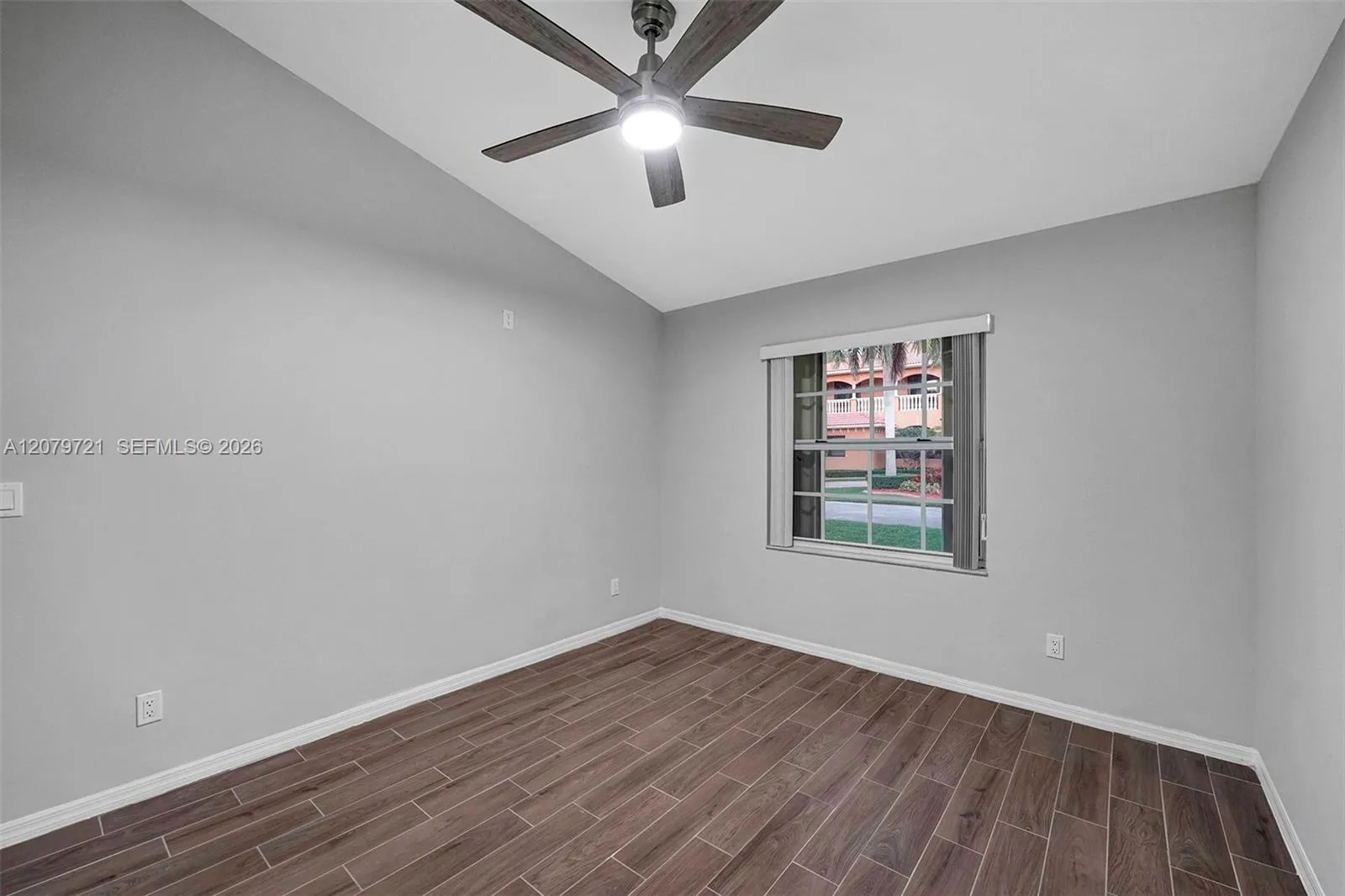 Property photo 72