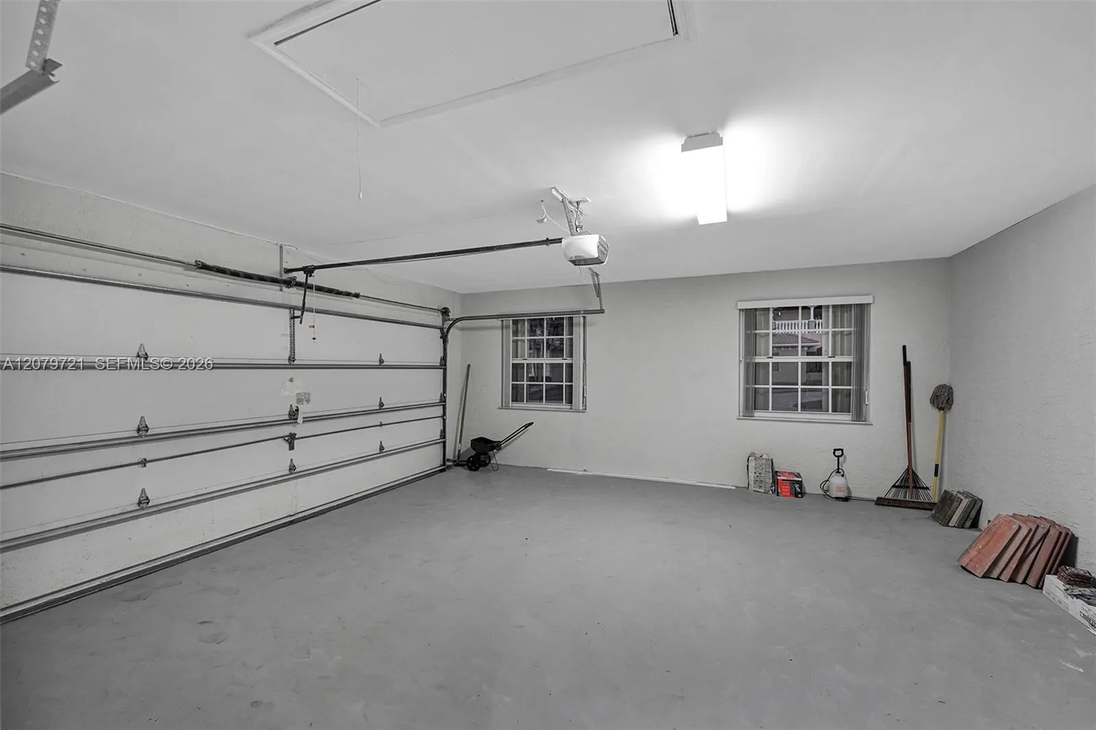 Property photo 139