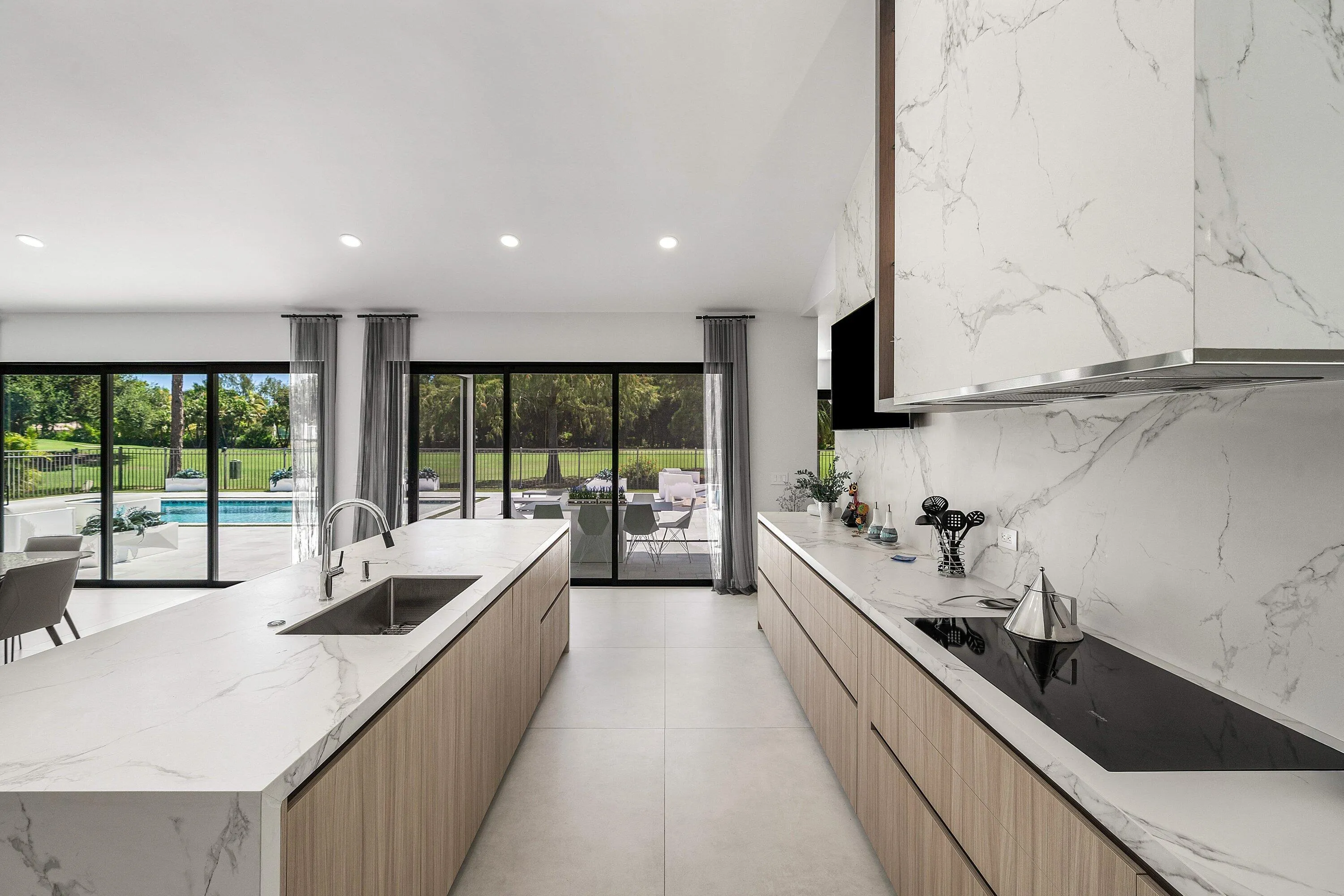 030-10574BocaWoodsLane-BocaRaton-FL-3342