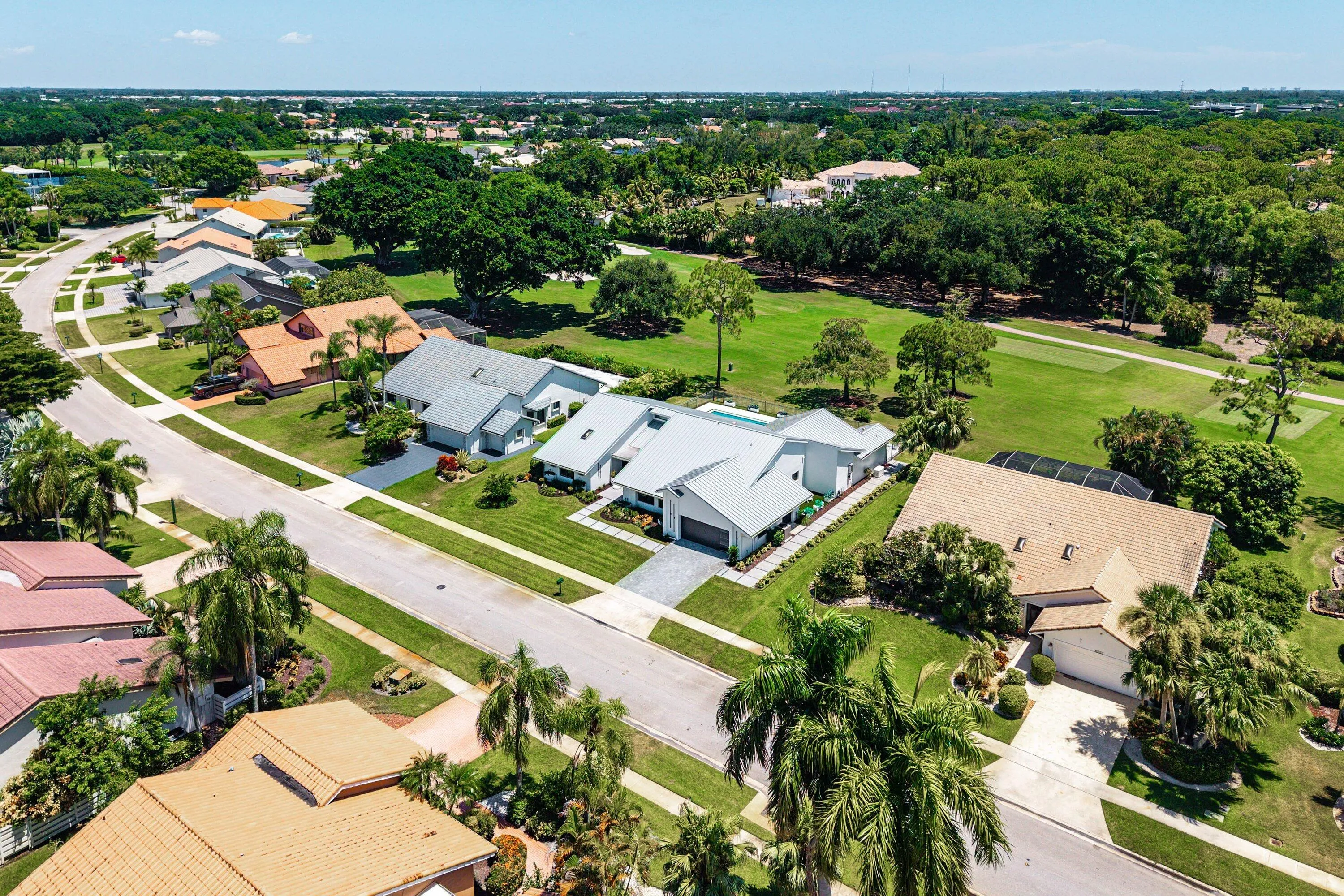 076-10574BocaWoodsLane-BocaRaton-FL-3342