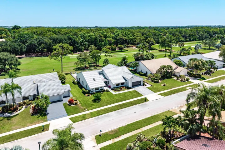 074-10574BocaWoodsLane-BocaRaton-FL-3342
