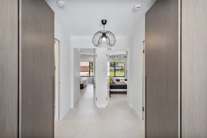 026-10574BocaWoodsLane-BocaRaton-FL-3342