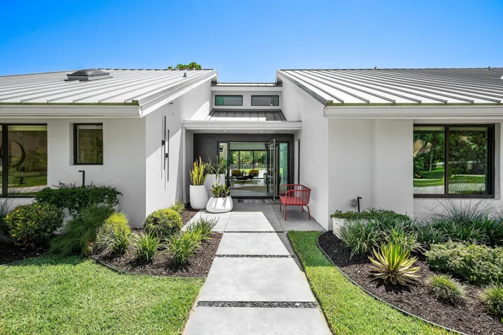 006-10574BocaWoodsLane-BocaRaton-FL-3342