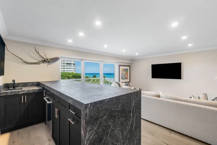 016-600SouthOceanBoulevard-407-BocaRaton