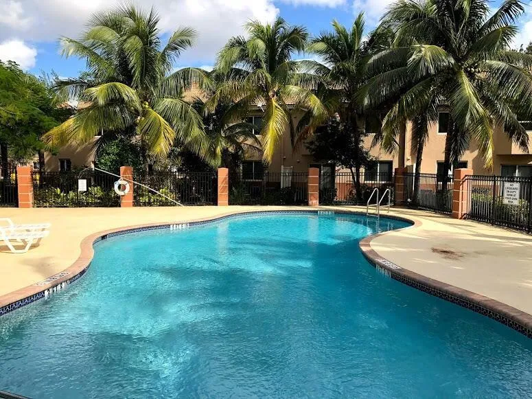 Cove II Pool Area