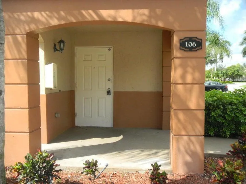 Front Entrance of Villa Condo