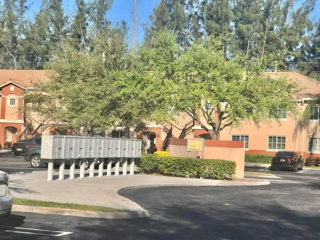 Briar Bay II Mail Center