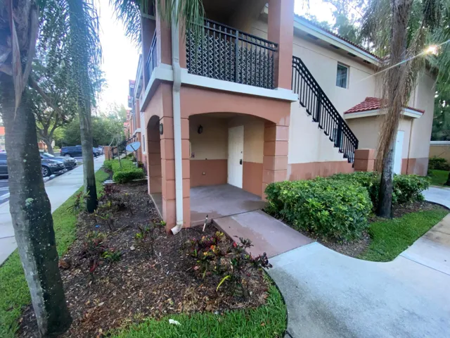 Front Entrance of Villa Condo