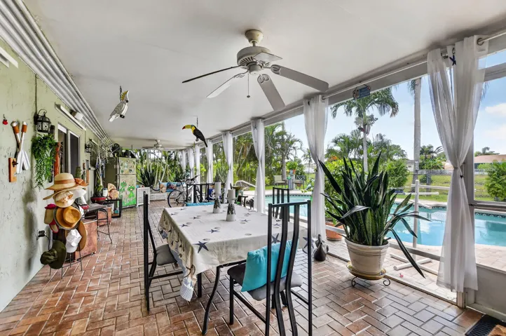 11078 patio 1