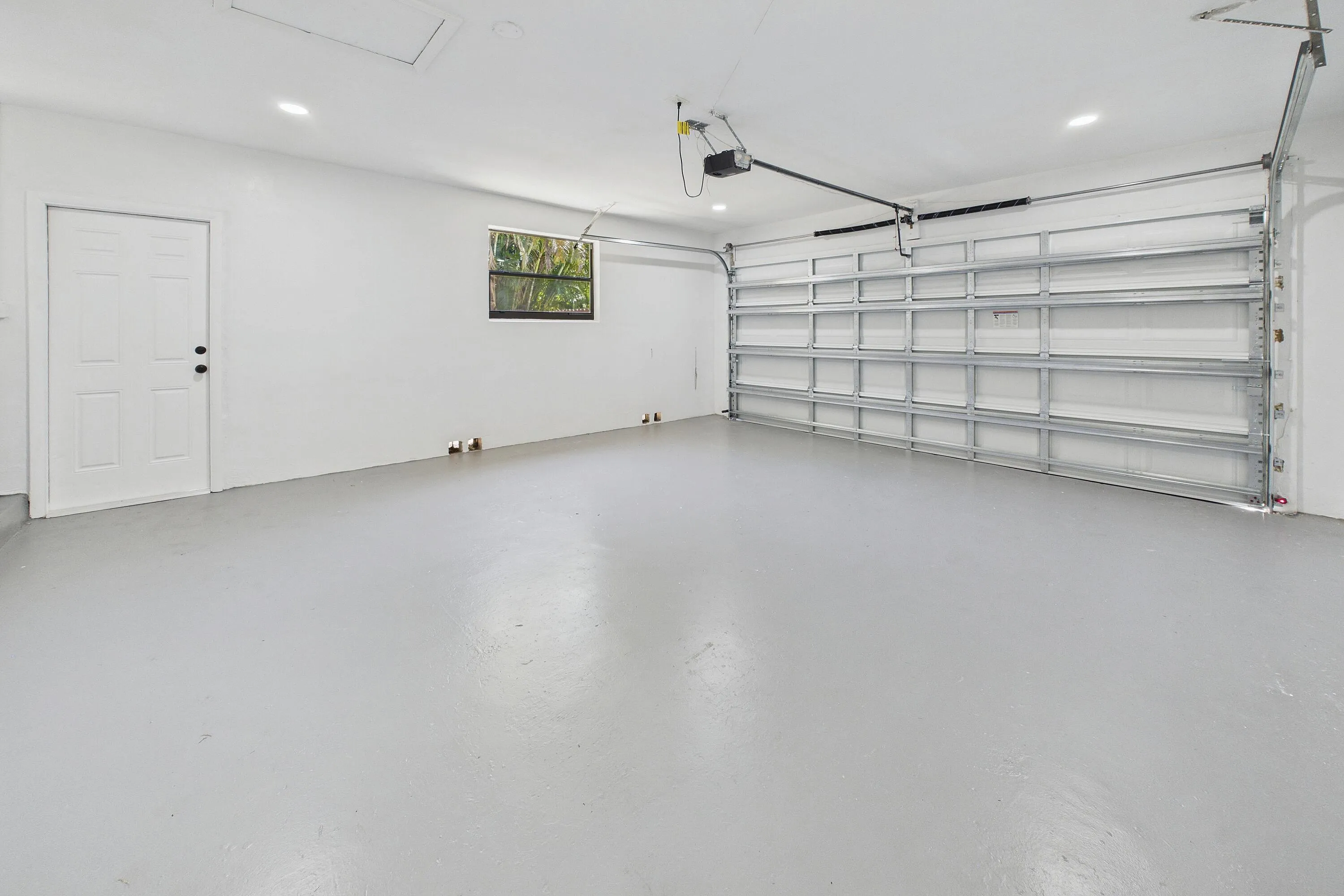 2 Car Garage