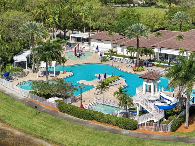 Savanna Pool