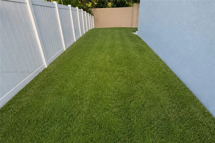 Side yard
