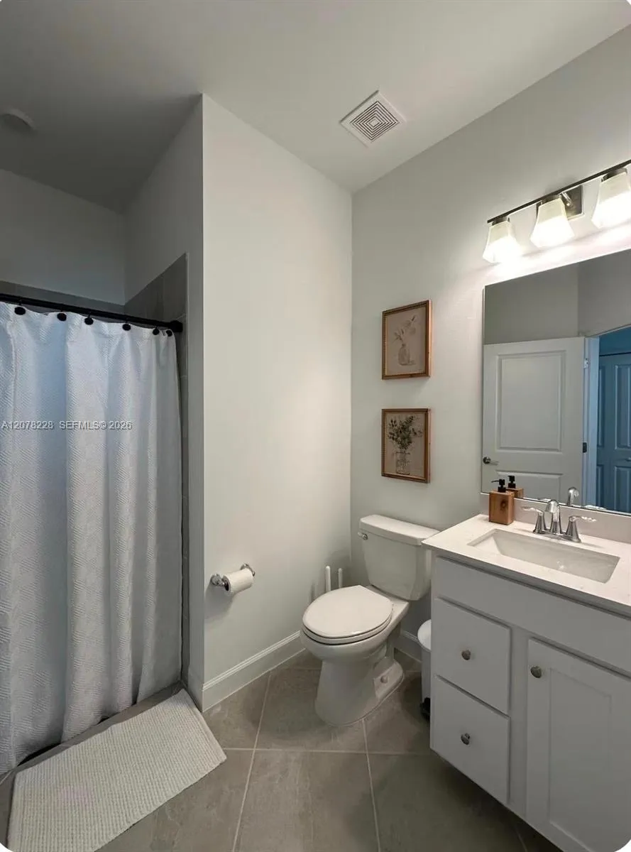 Property photo 117