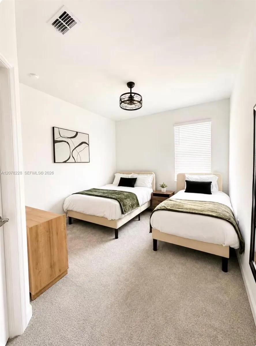 Property photo 76