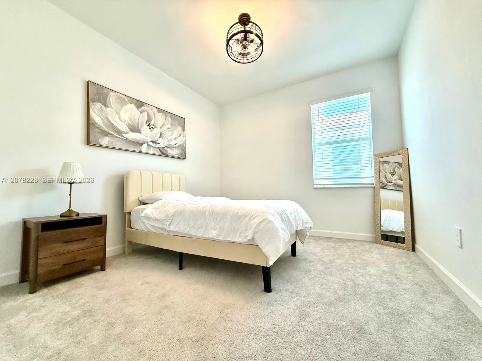 Property photo 90