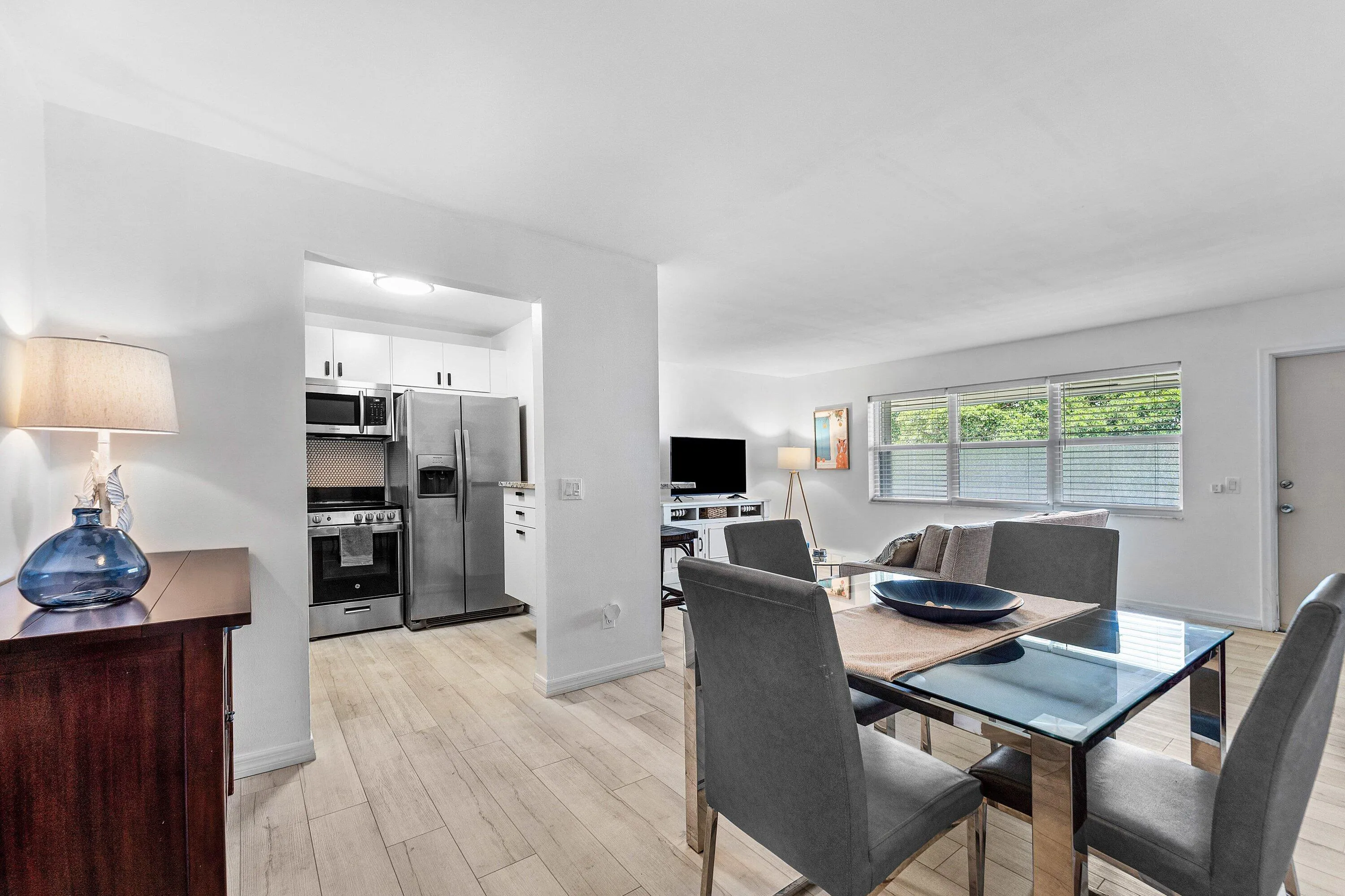 010-150HorizonsE-303-BoyntonBeach-SMALL